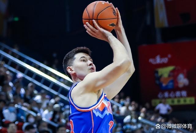 关于意甲倒计时;浙江稠州赛前内部沟通;细节引发关注;更衣室稳定;年轻球员得到机会的信息 关于意甲倒计时;浙江稠州赛前内部沟通;细节引发关注;更衣室稳定;年轻球员得到机会的信息