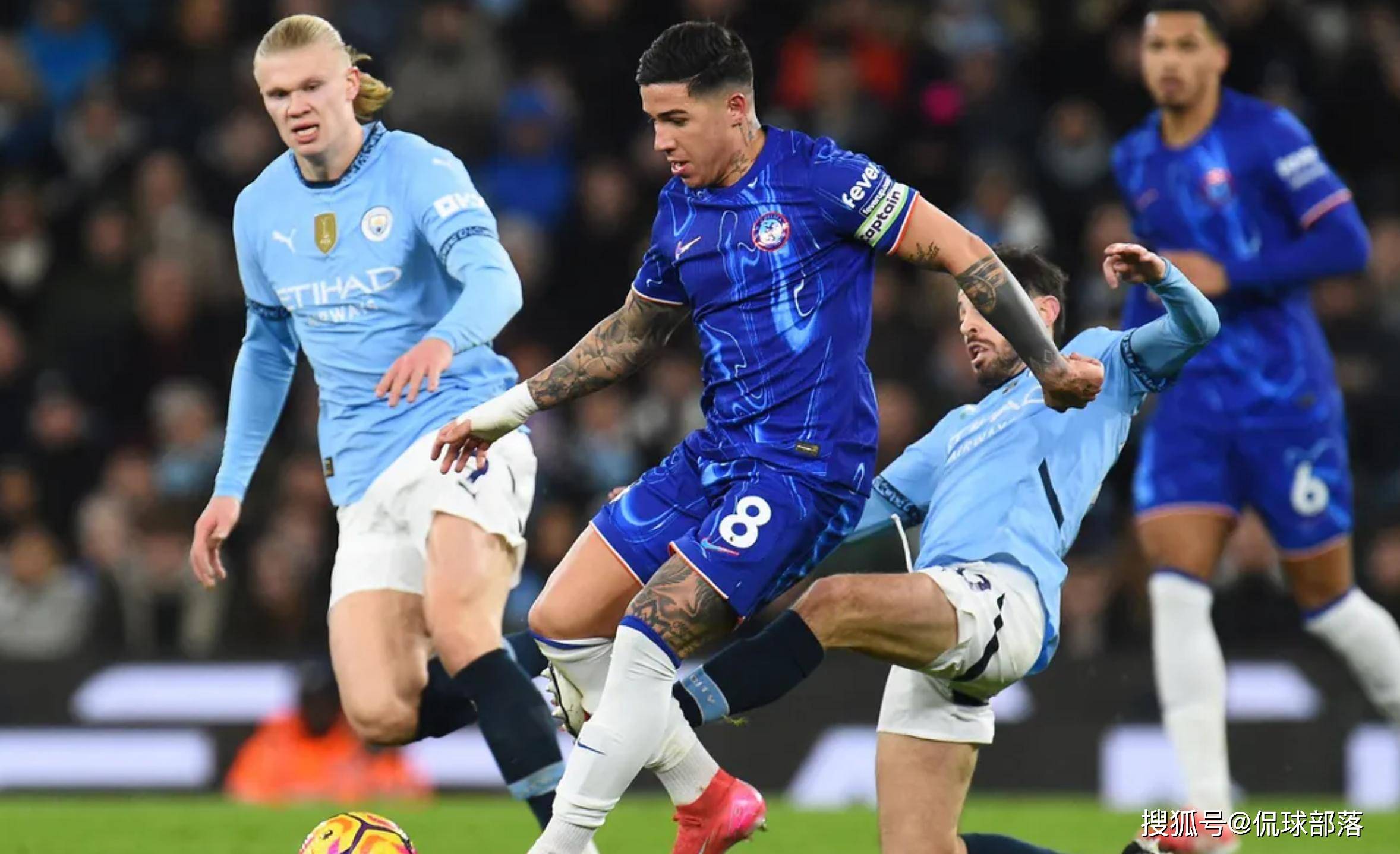 南宫体育-包含哈兰德赛事官方发布挺进下一轮新规，切尔西争议不断！的词条