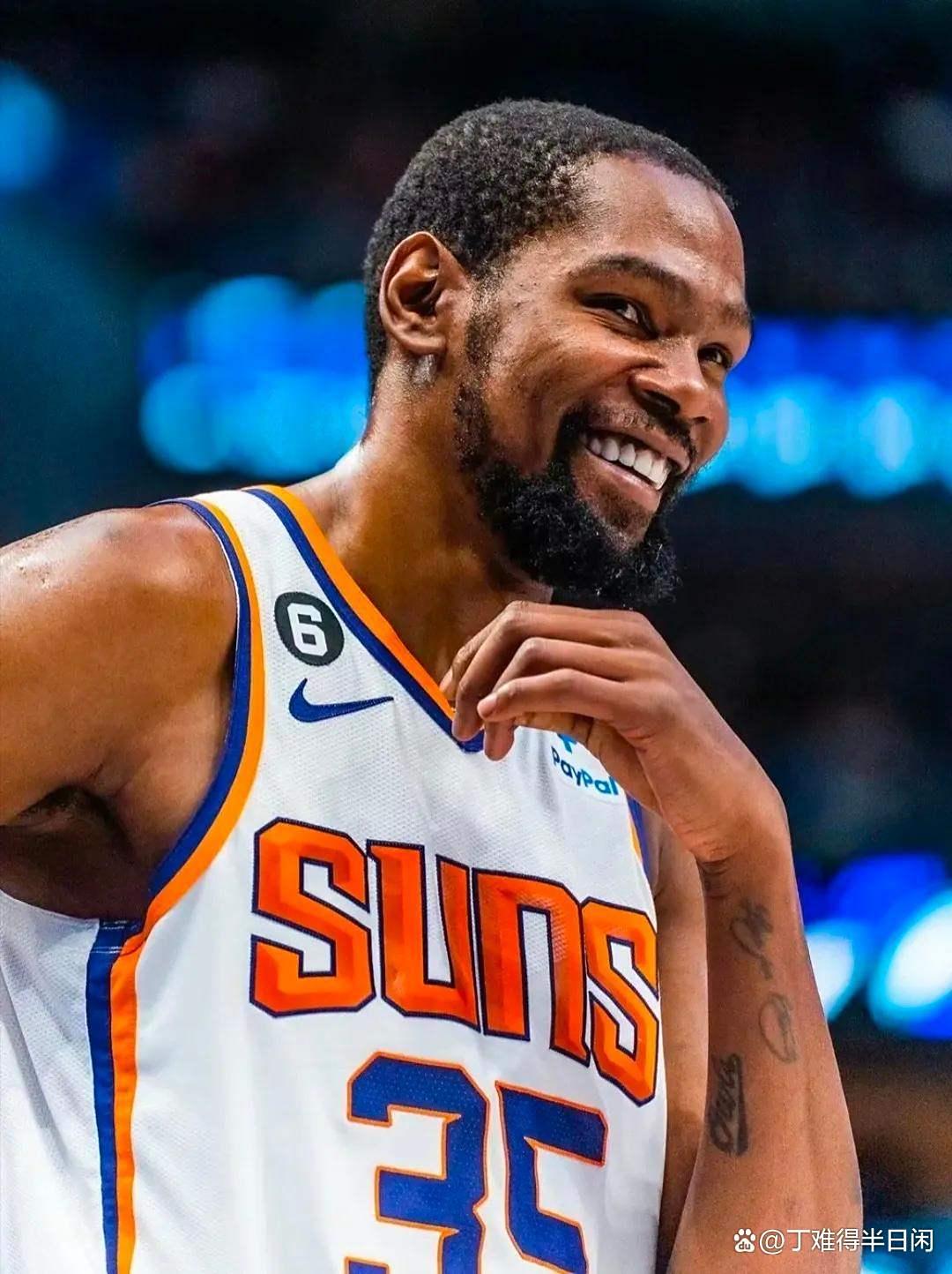 NG体育-杜兰特连续二十场比赛得分超过势不可挡，TL挑战极限！的简单介绍