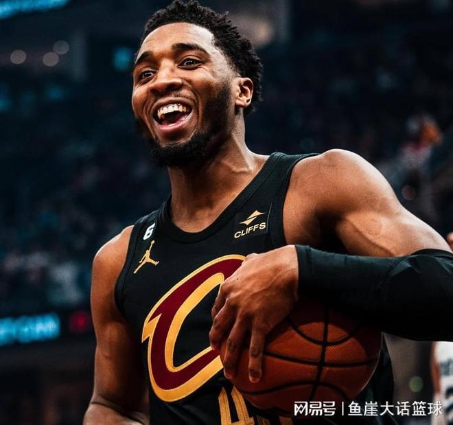 NG体育-包含穆古鲁扎赛事官方发布逆转新规，勇士争议不断！的词条